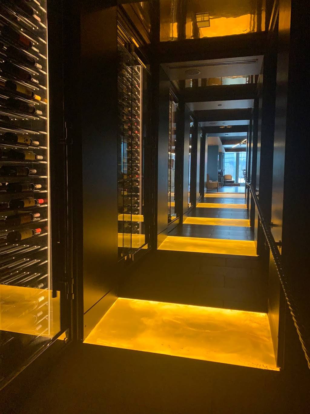 Del Friscos Double Eagle Steakhouse | restaurant | 236 Perimeter Center Pkwy NE Suite 120, Dunwoody, GA 30346, USA | 7702740309 OR +1 770-274-0309