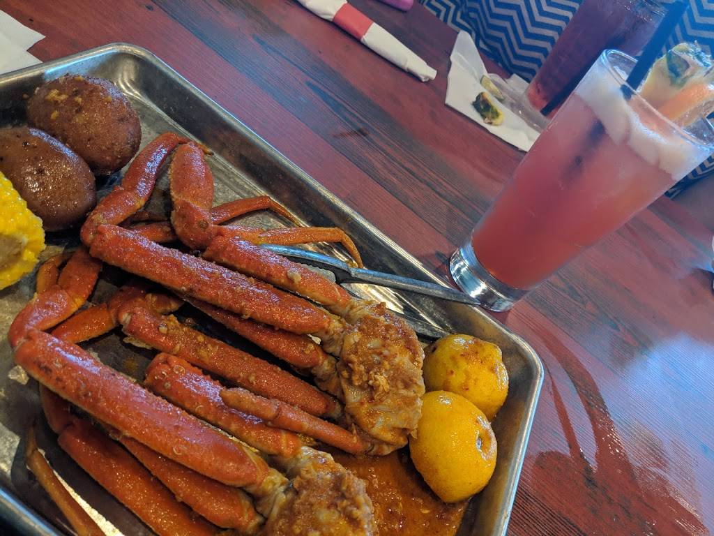 Reel Cajun - Orange | restaurant | 2900 W Sunset Dr, Orange, TX 77630, USA | 4093304512 OR +1 409-330-4512