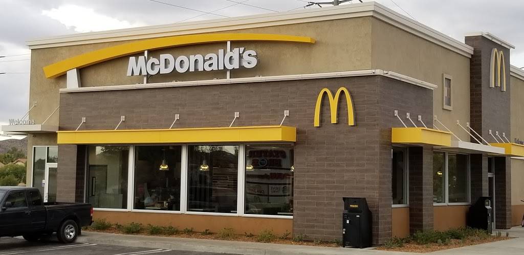 McDonalds | cafe | 29015 Newport Rd, Menifee, CA 92584, USA | 9516795797 OR +1 951-679-5797