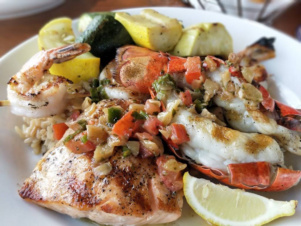 Red Lobster | restaurant | 2497 S Stemmons Fwy, Lewisville, TX 75067, USA | 9723156271 OR +1 972-315-6271