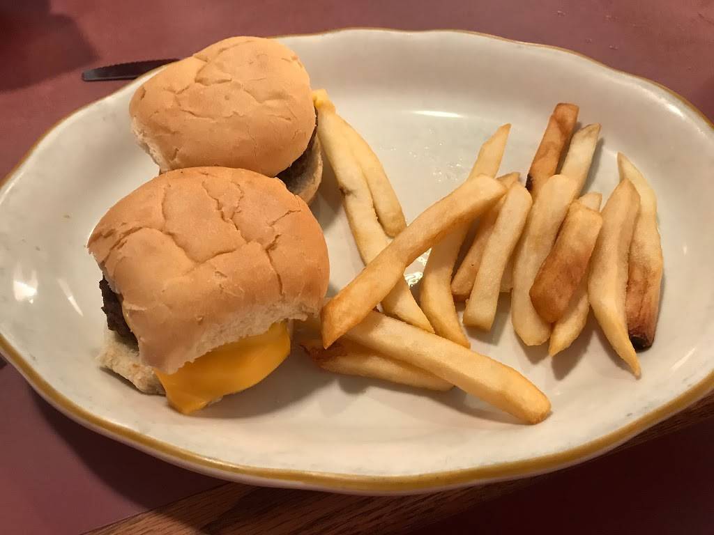 Gondola Restaurant | restaurant | 625 S Cumberland St, Lebanon, TN 37087, USA | 6154446016 OR +1 615-444-6016