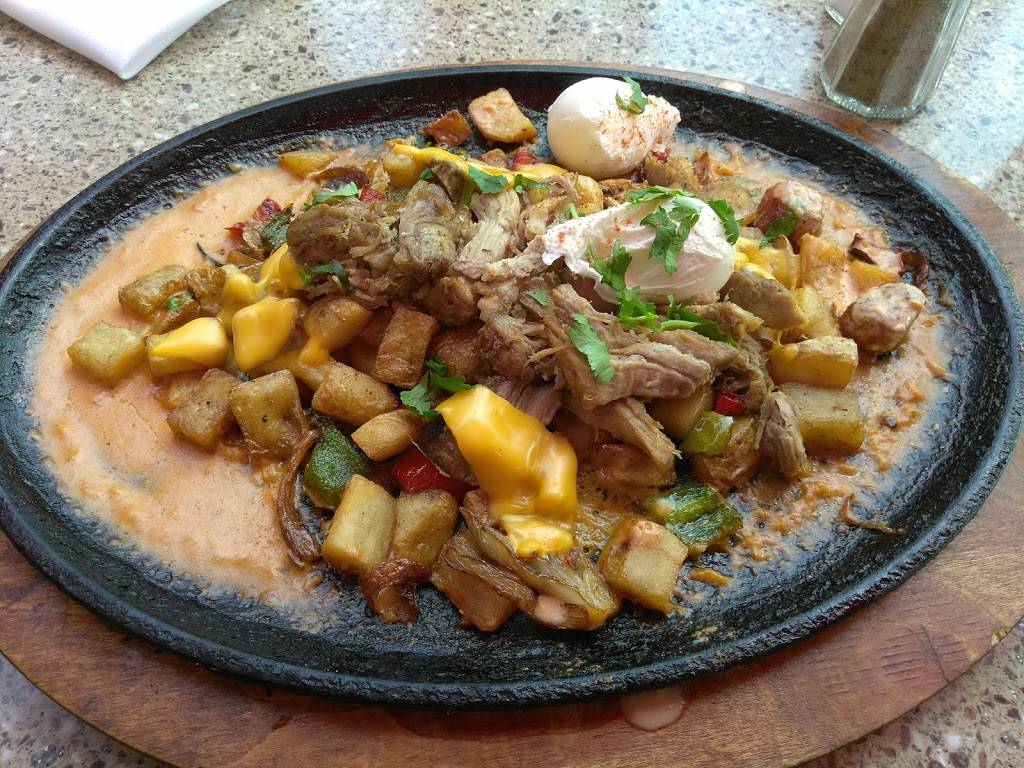 Lazy Dog Restaurant & Bar | restaurant | 3525 W Carson St, Torrance, CA 90503, USA | 3109216080 OR +1 310-921-6080