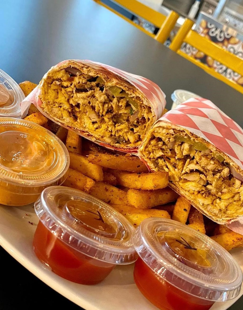 Shawerma Hotbox | restaurant | 3000 Crockett St, Fort Worth, TX 76107, USA | 8178879066 OR +1 817-887-9066