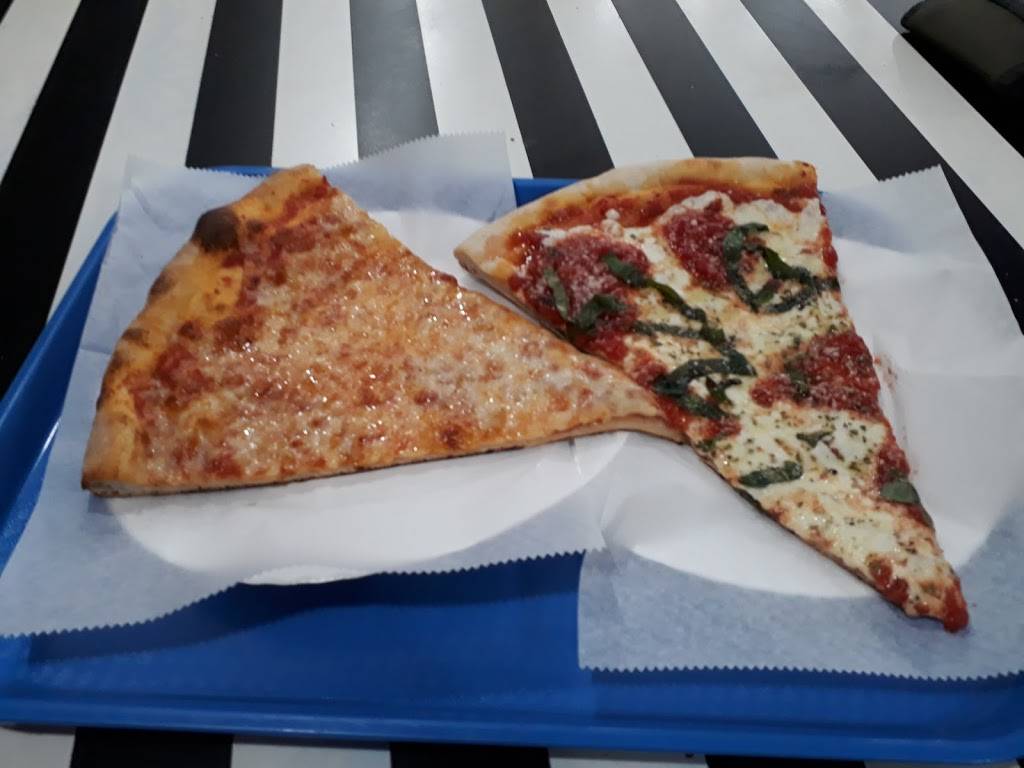 Via Roma Pizza Bar | restaurant | 445 Court St, Brooklyn, NY 11231, USA | 9293379714 OR +1 929-337-9714