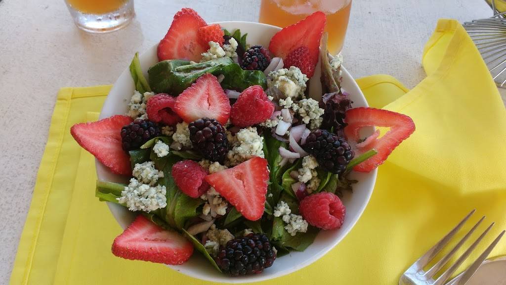 BLK Earth Sea Spirits | restaurant | Pierside Pavilion, 300 Pacific Coast Hwy, Huntington Beach, CA 92648, USA | 7149600996 OR +1 714-960-0996