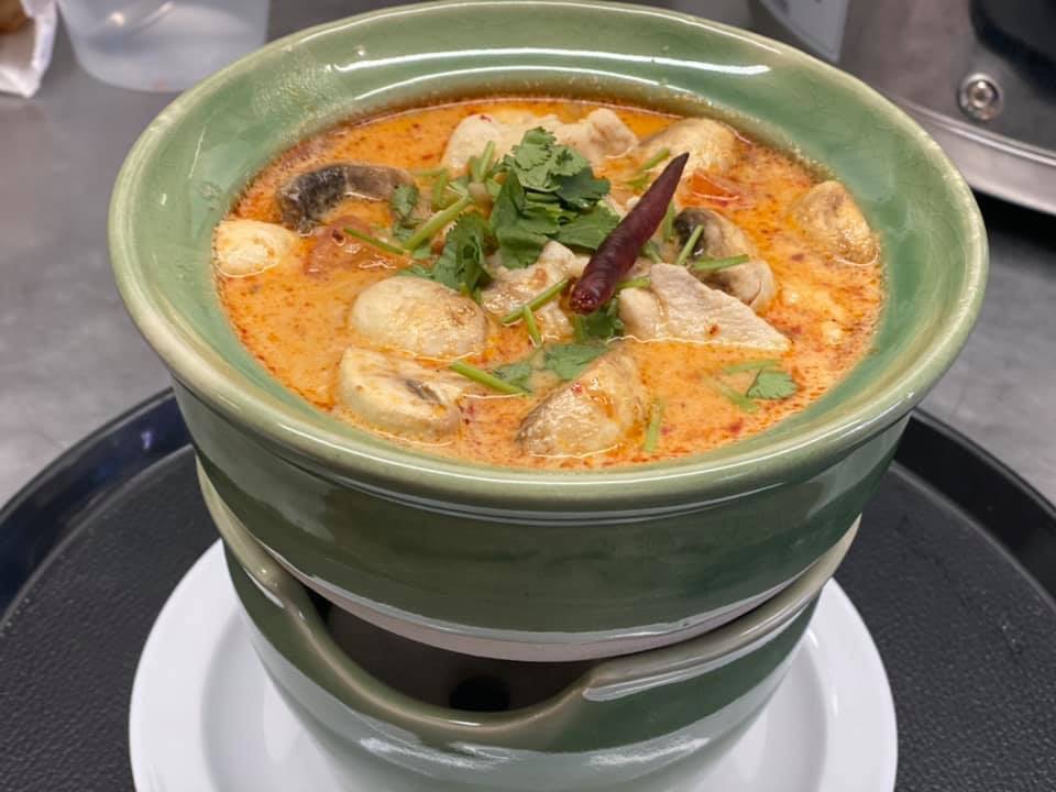 Santi Thai Fusion | restaurant | 346 E William St, San Jose, CA 95112, USA | 4082160637 OR +1 408-216-0637