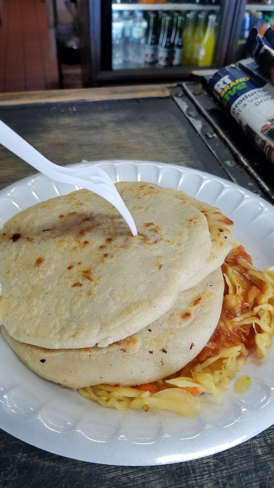 El Charrito Caminante | restaurant | 2710 Washington Blvd, Arlington, VA 22201, USA | 7033511177 OR +1 703-351-1177