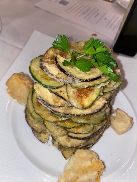 FBs Kitchen & Lounge | restaurant | 126 W 6th St, Cincinnati, OH 45202, USA | 5137212253 OR +1 513-721-2253