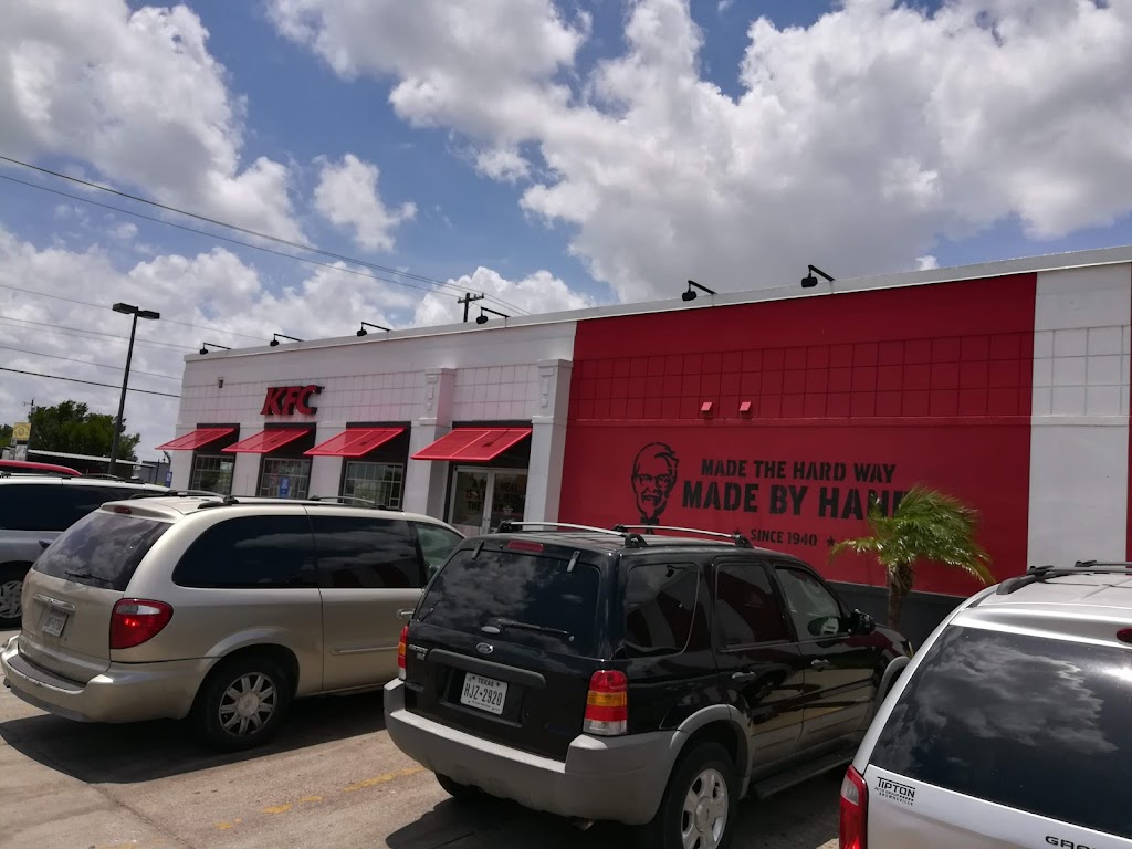 KFC | restaurant | 2701 Boca Chica Blvd, Brownsville, TX 78521, USA | 9565482295 OR +1 956-548-2295