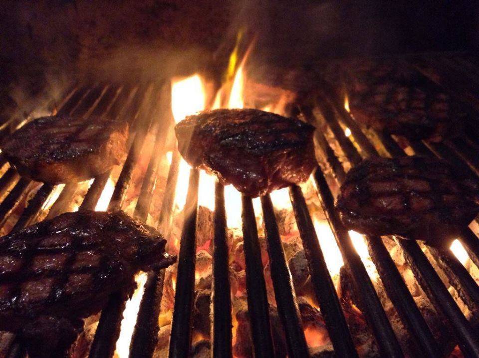 The Crown Sterling | restaurant | 6120 Fort Ave, Lynchburg, VA 24502, USA | 4342397744 OR +1 434-239-7744