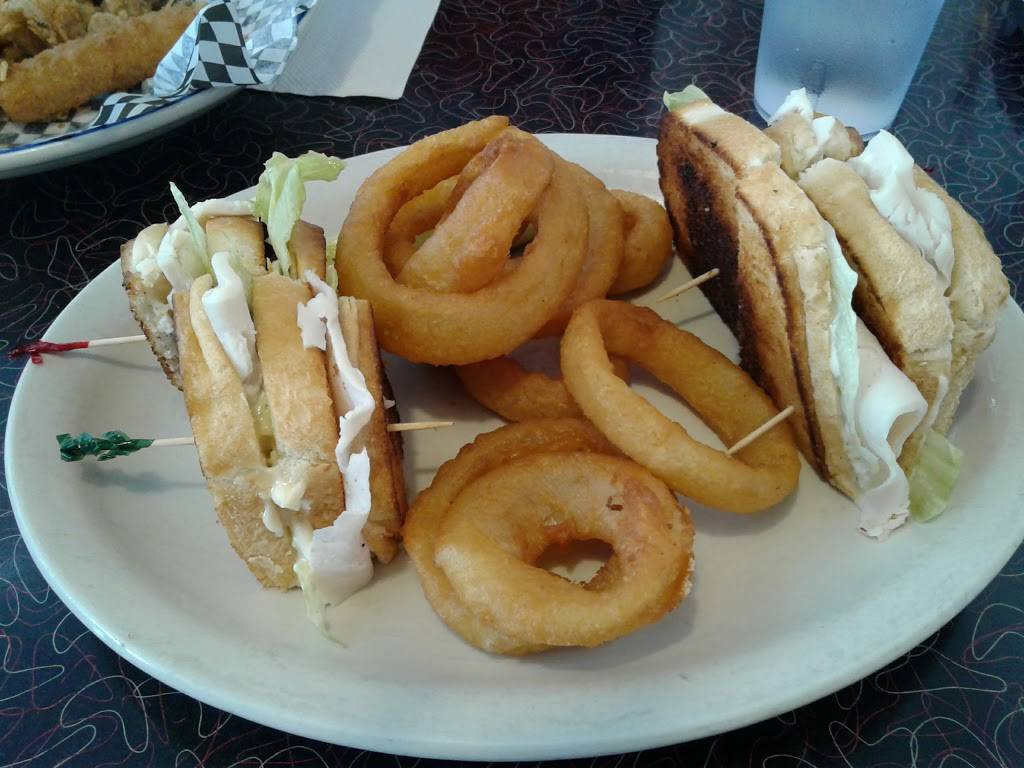 Route 66 Diner | restaurant | 126 St Robert Blvd, St Robert, MO 65584, USA | 5733368989 OR +1 573-336-8989