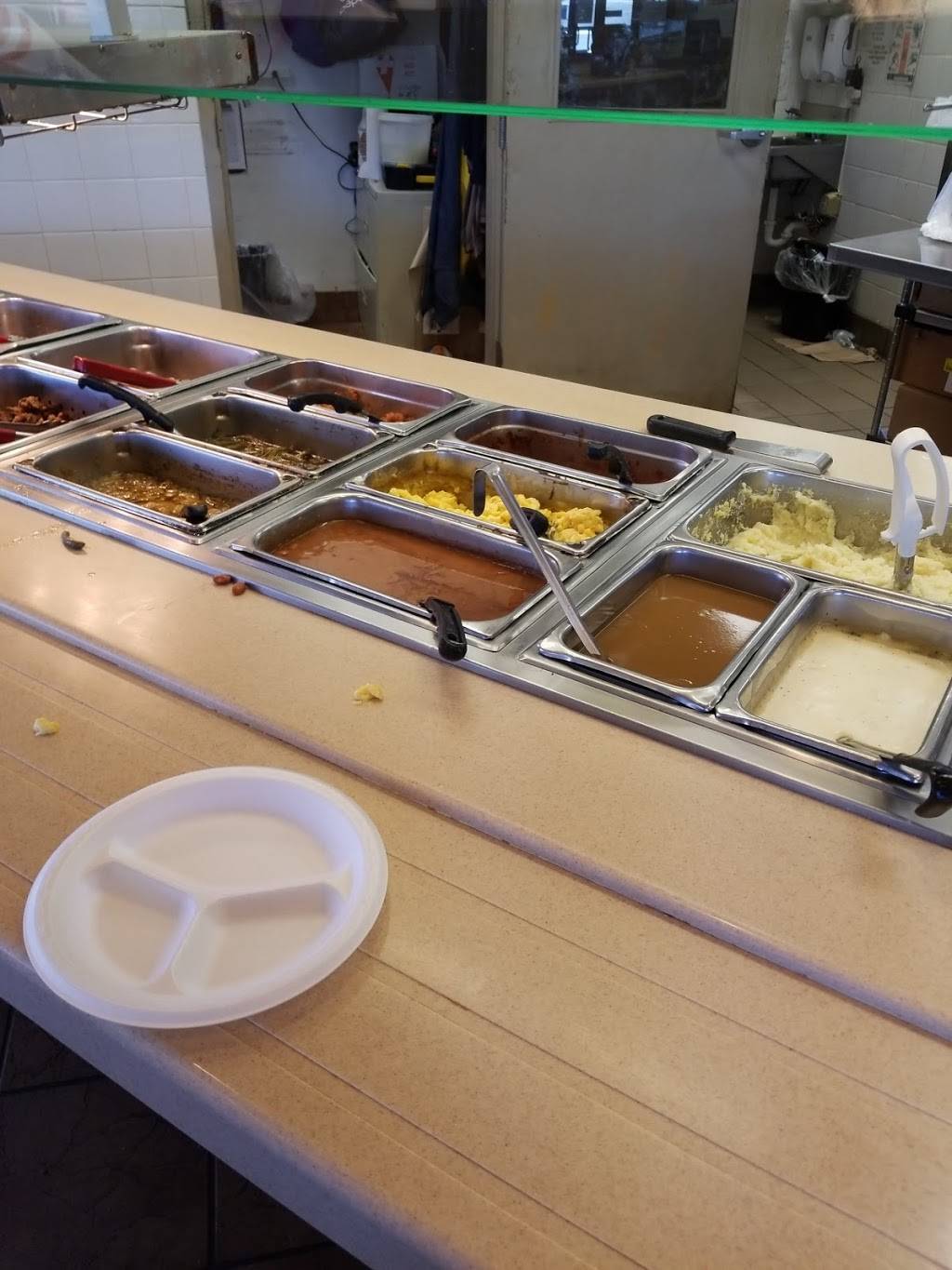 KFC | restaurant | 1122 E Stuart Dr, Galax, VA 24333, USA | 2762368002 OR +1 276-236-8002