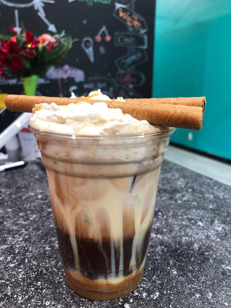 Frozen World | restaurant | 5108 15th St E #402, Bradenton, FL 34203, USA | 9412420498 OR +1 941-242-0498