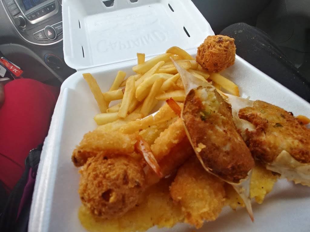 Captain Ds | restaurant | 6326 Rivers Ave, North Charleston, SC 29410, USA | 8437971571 OR +1 843-797-1571