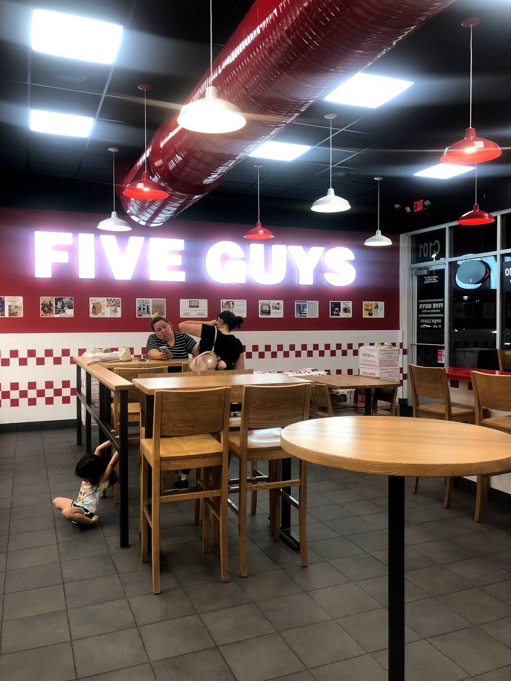 Five Guys | meal takeaway | 6450 N Desert Blvd, El Paso, TX 79912, USA | 9152496836 OR +1 915-249-6836