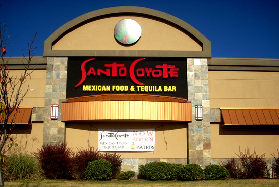 Santo Coyote | restaurant | 11610 Pleasant Ridge Rd SUITE 110, Little Rock, AR 72223, USA | 5012251300 OR +1 501-225-1300