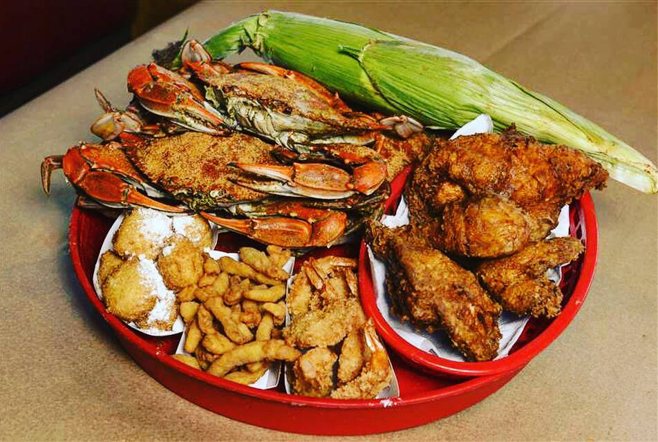 Old Mill Crab House | restaurant | 8829 Waller Rd, Delmar, DE 19940, USA | 3028469000 OR +1 302-846-9000