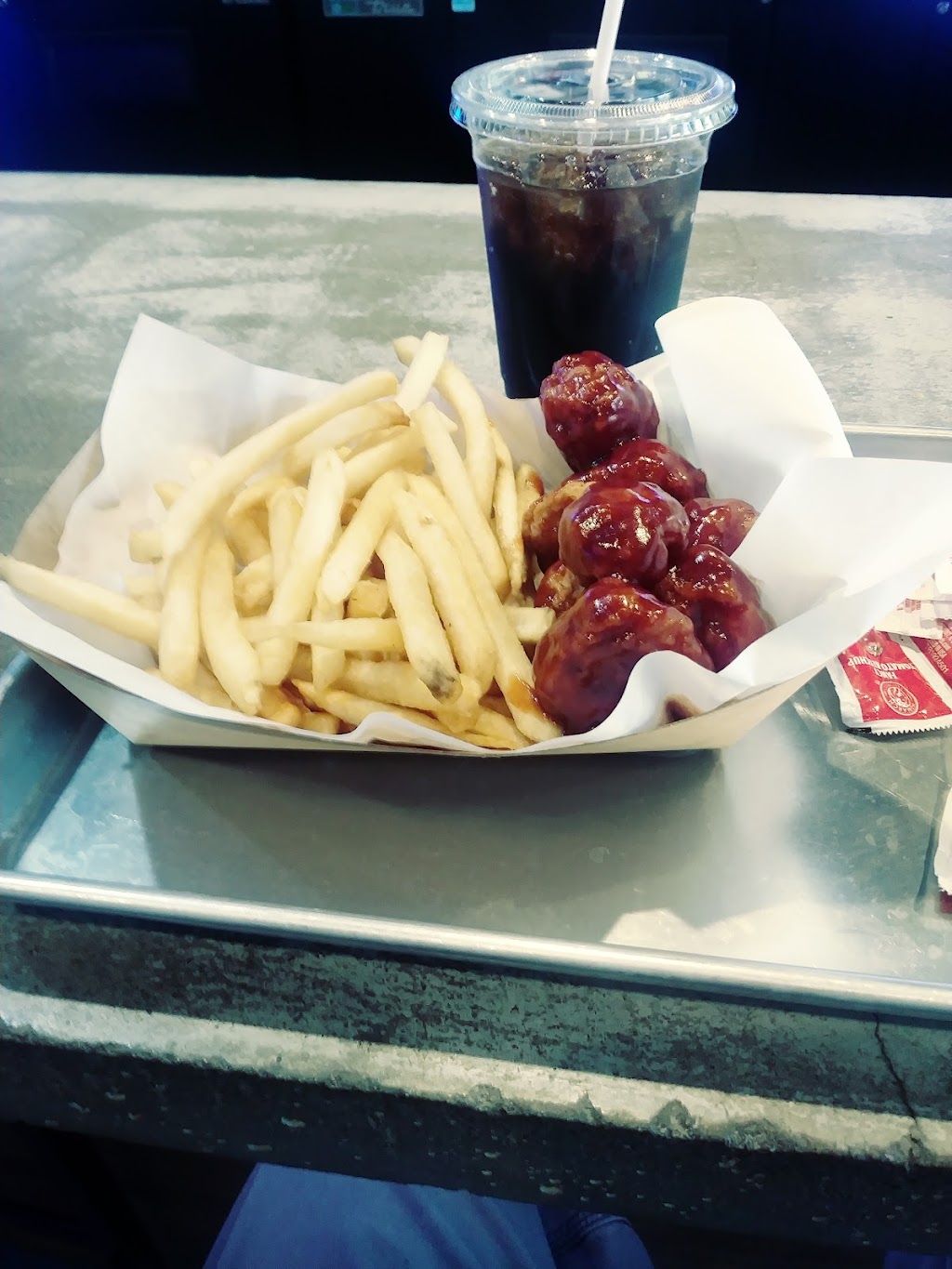 The Monster Wings | restaurant | 2028 Salvio St, Concord, CA 94520, USA | 9255001419 OR +1 925-500-1419