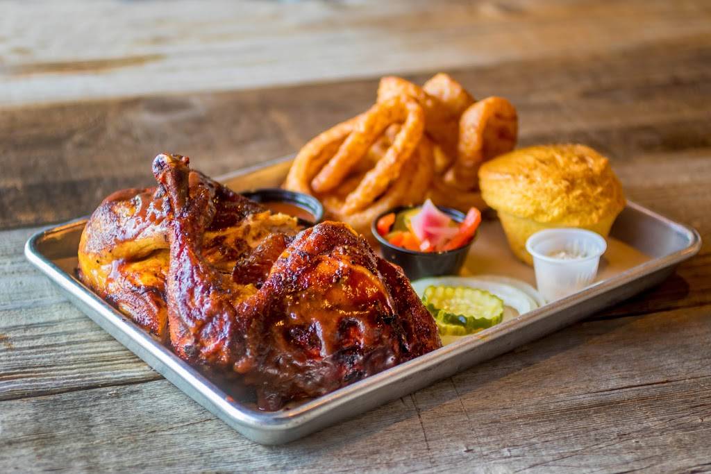 Armadillo Willys Barbecue | restaurant | 1031 N San Antonio Rd, Los Altos, CA 94022, USA | 6509412922 OR +1 650-941-2922