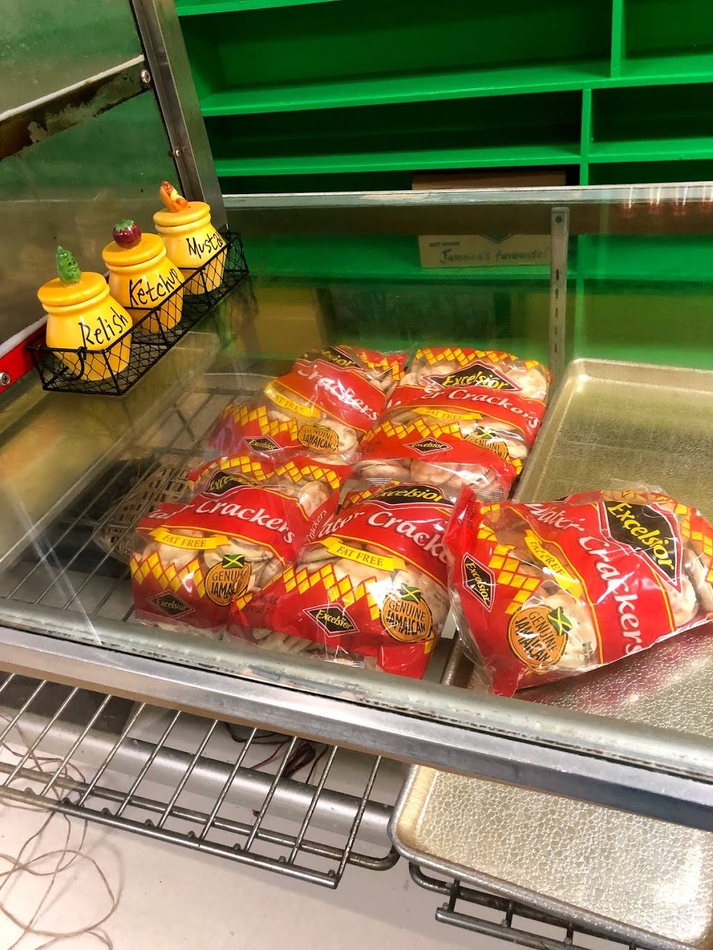 Island Treats | restaurant | 667 High St, Burlington, NJ 08016, USA | 6093873870 OR +1 609-387-3870