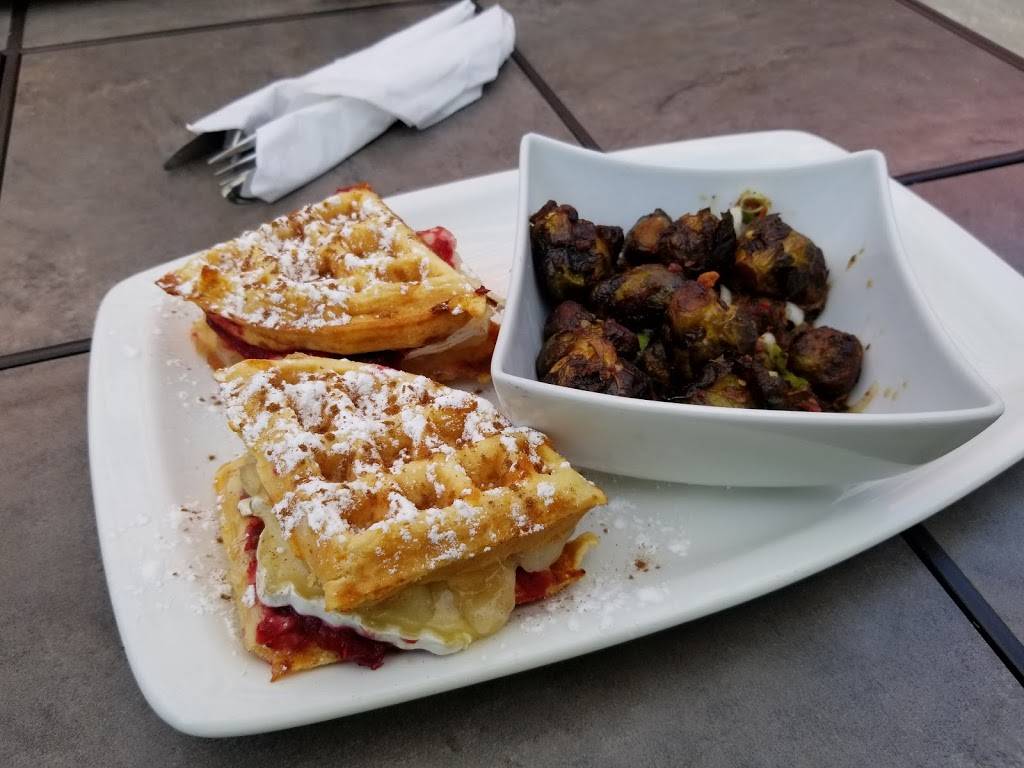 Lucky Belly | restaurant | 763 Woolwich St, Guelph, ON N1H 3Z1, Canada | 5192659222 OR +1 519-265-9222