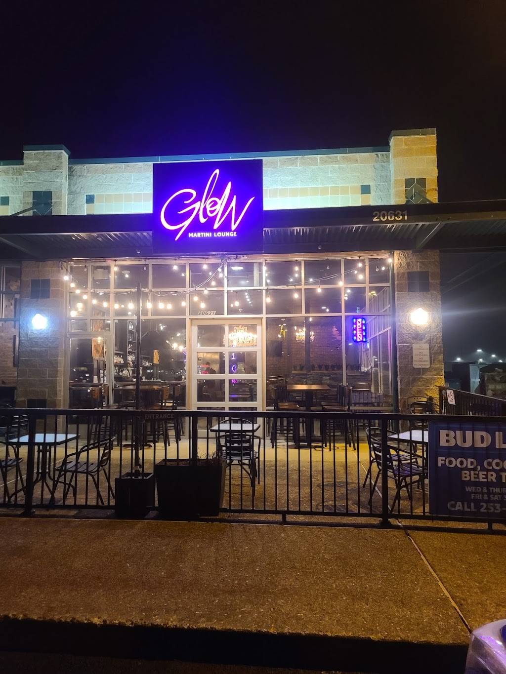 Glow Martini Lounge | night club | 20631 SR 410 East, Suite 301, Bonney Lake, WA 98391, USA | 2539877020 OR +1 253-987-7020