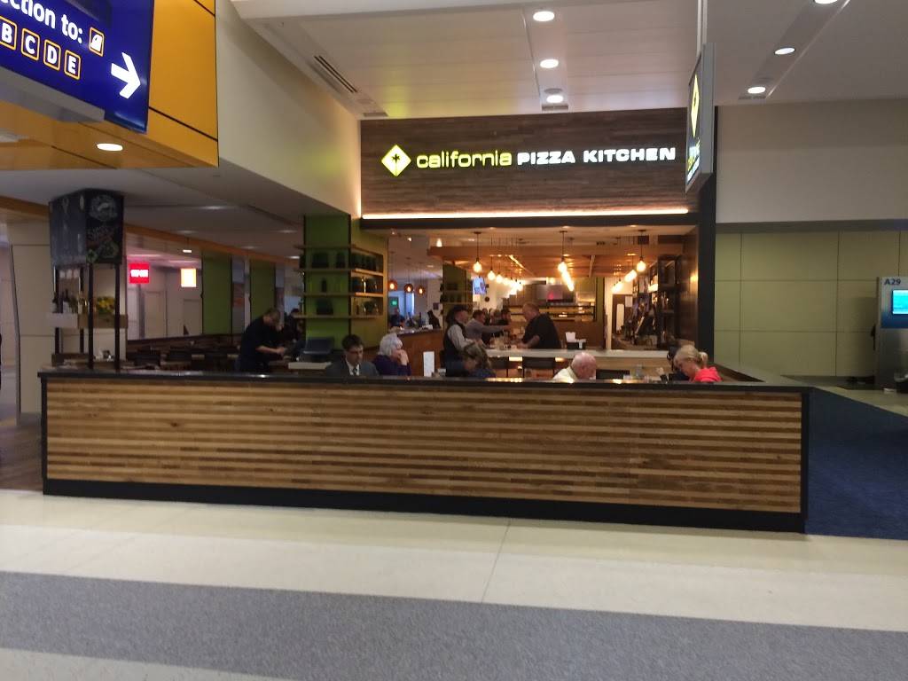 California Pizza Kitchen at Dallas Fort Worth Airport | restaurant | 2400 Aviation Dr, DFW Airport, TX 75261, USA | 9724265208 OR +1 972-426-5208