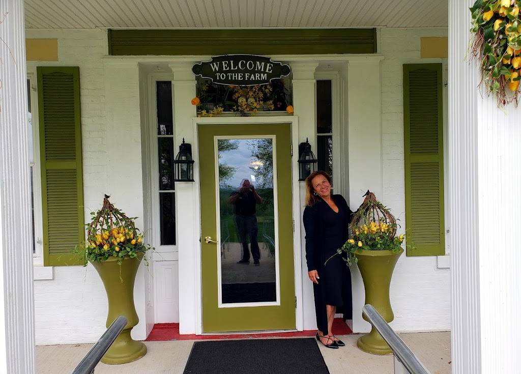 The Farm Restaurant | restaurant | 1247 OH-150, Adena, OH 43901, USA | 7407692050 OR +1 740-769-2050