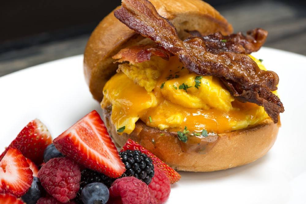 Dierks Bentleys Whiskey Row | night club | 4420 N Saddlebag Trail, Scottsdale, AZ 85251, USA | 4809454200 OR +1 480-945-4200