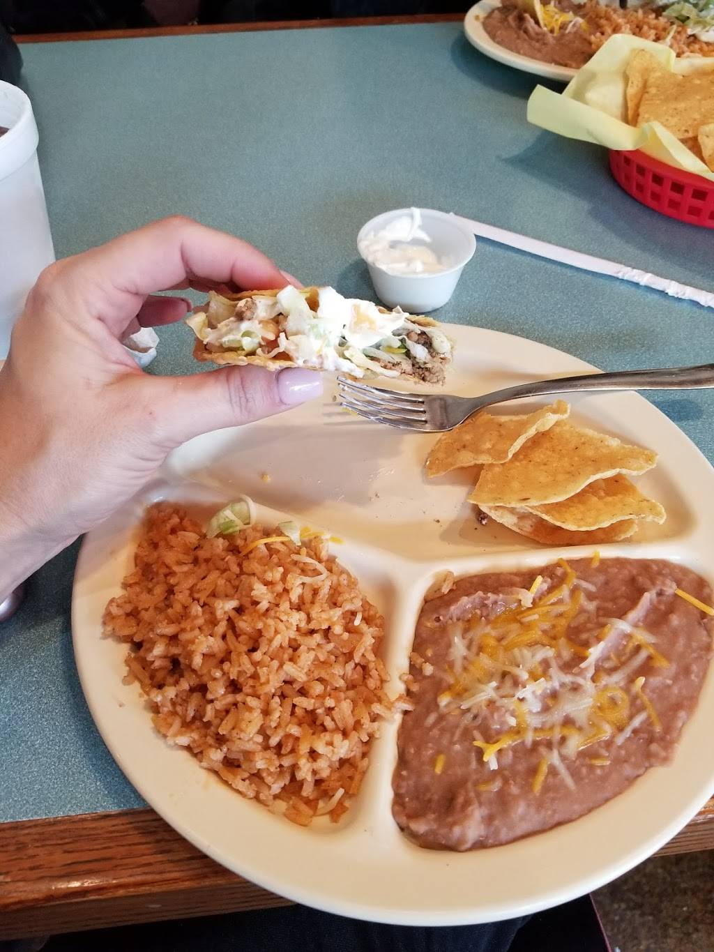 Mi Casita | restaurant | 110 N Carroll Blvd, Denton, TX 76201, USA | 9408911932 OR +1 940-891-1932