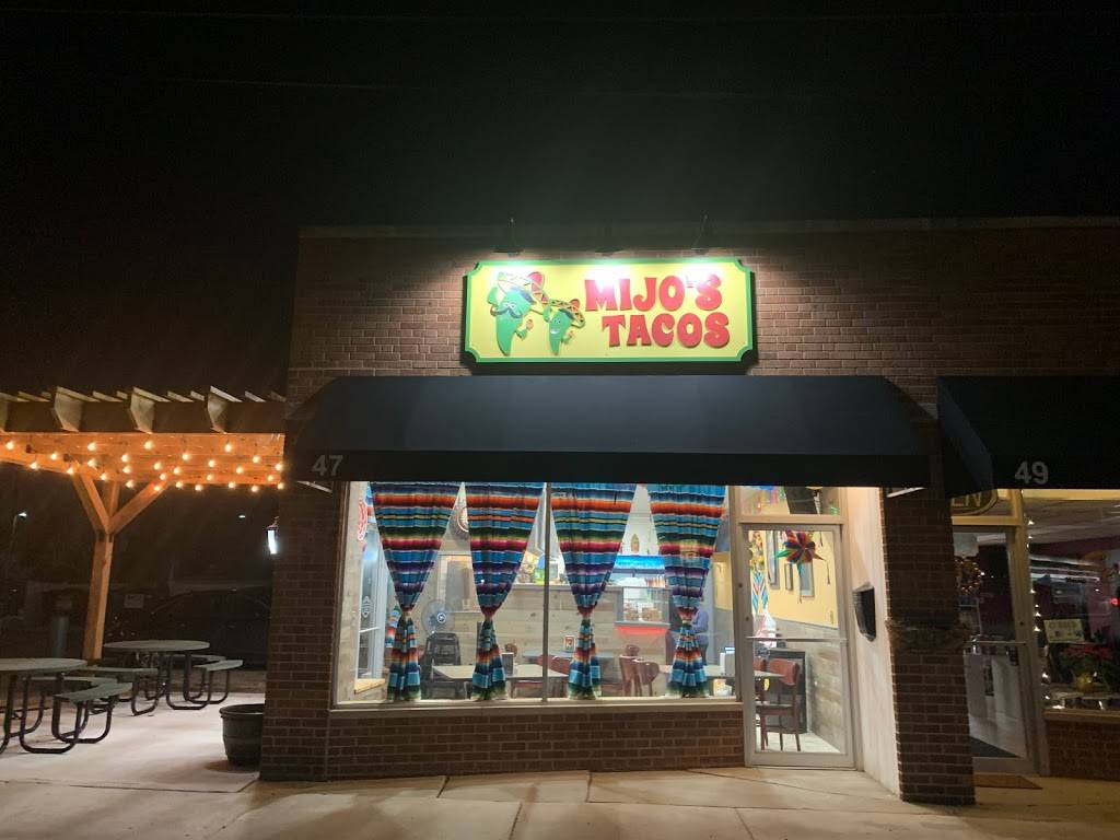 Mijos Tacos | restaurant | 47 S Villa Ave, Villa Park, IL 60181, USA | 6306070275 OR +1 630-607-0275