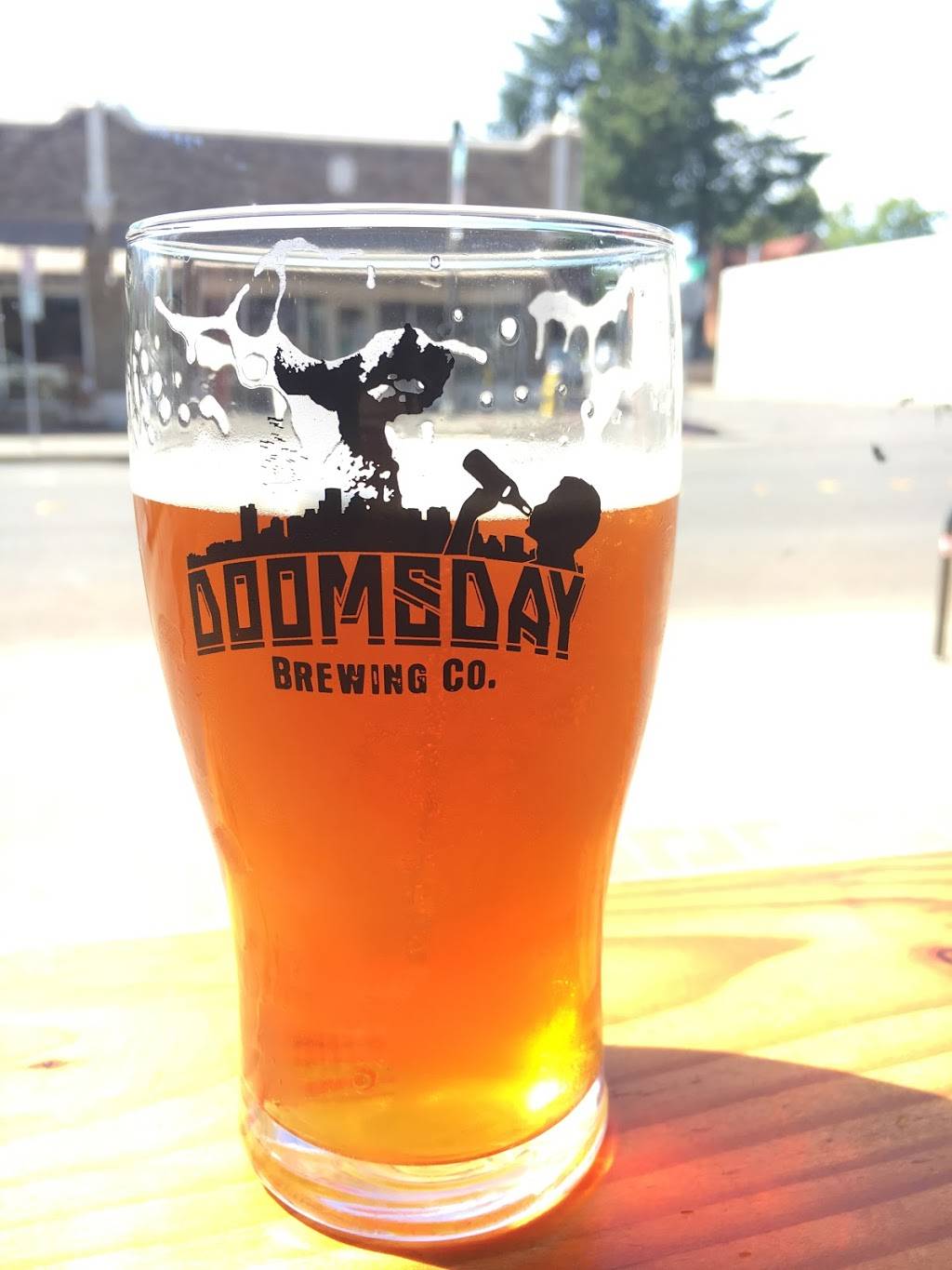 Doomsday Brewing Safe House | restaurant | 1919 Main St, Vancouver, WA 98660, USA | 3605037649 OR +1 360-503-7649