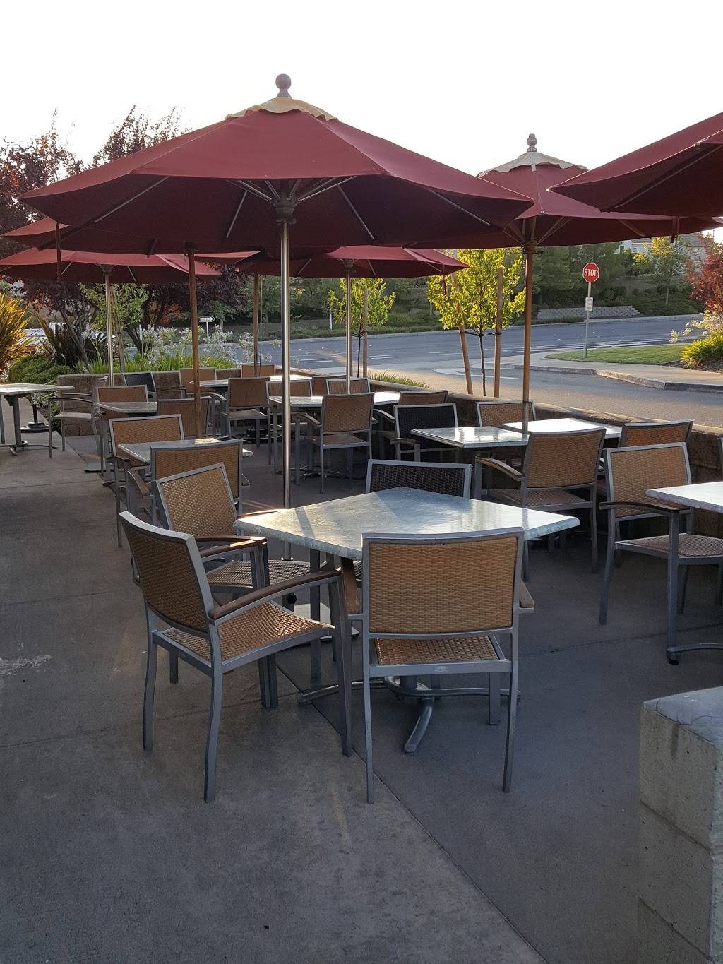 The Habit Burger Grill | meal takeaway | 933 Pleasant Grove Blvd, Roseville, CA 95678, USA | 9167915292 OR +1 916-791-5292