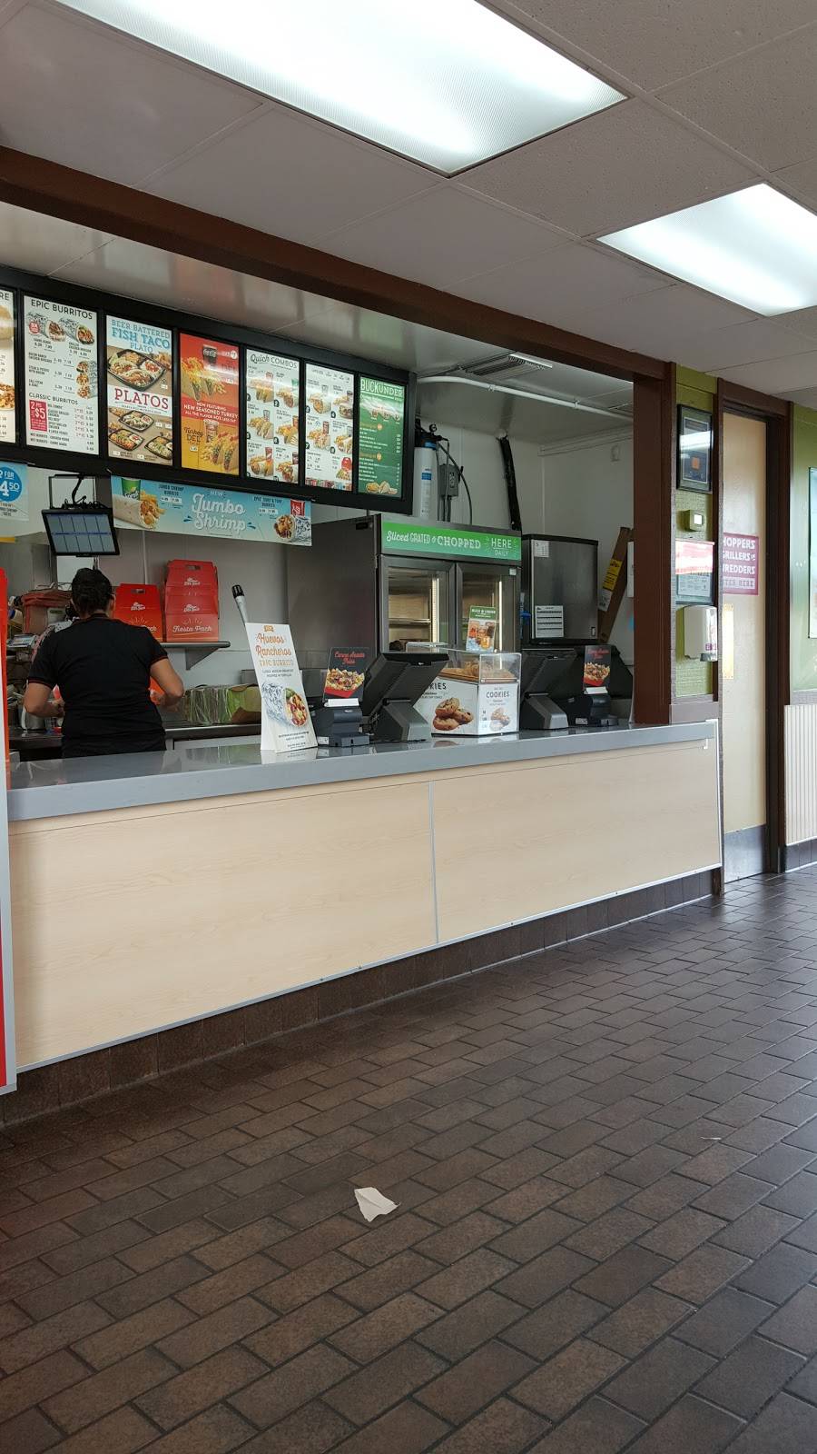 Del Taco | meal takeaway | 1624 W Redlands Blvd, Redlands, CA 92373, USA | 9097938454 OR +1 909-793-8454