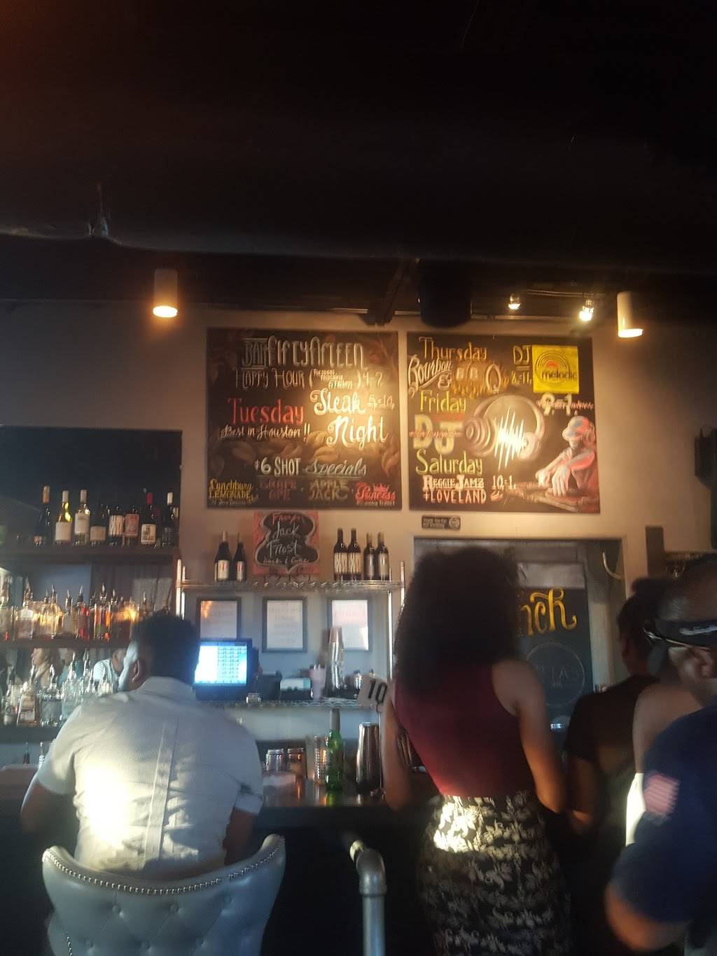 Bar 5015 | restaurant | 5015 Almeda Rd, Houston, TX 77004, USA | 7135225015 OR +1 713-522-5015