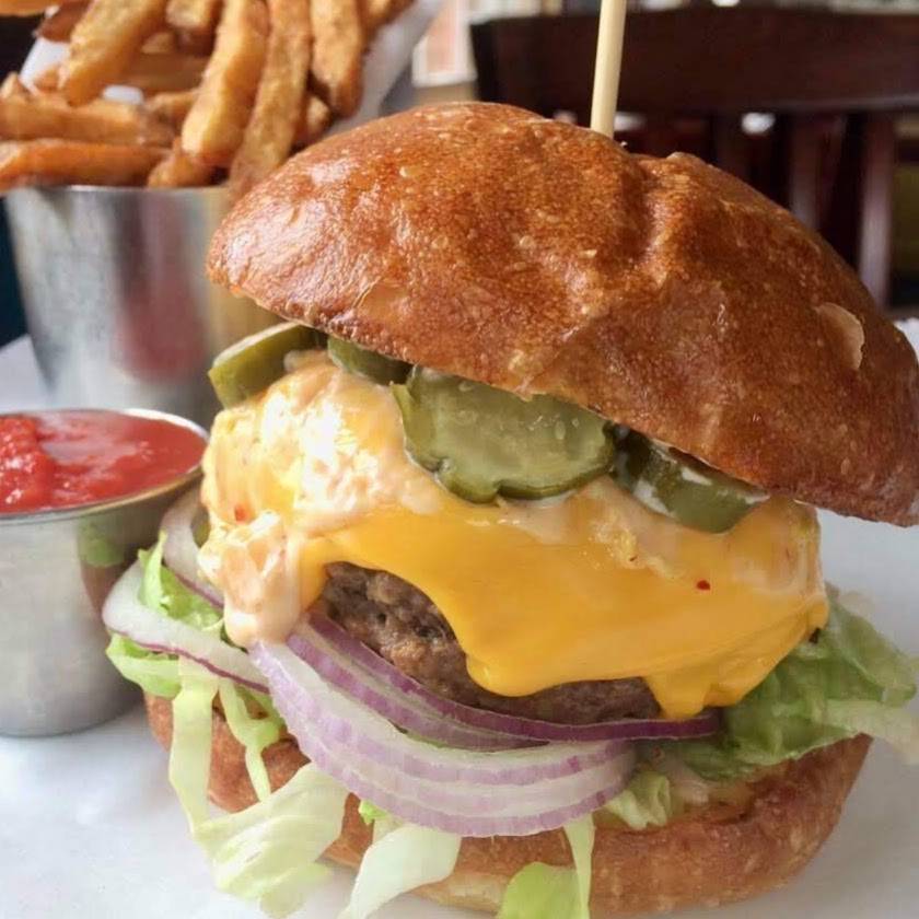 BrewRiver | restaurant | 8584 Duke Blvd, Mason, OH 45040, USA | 5136018328 OR +1 513-601-8328