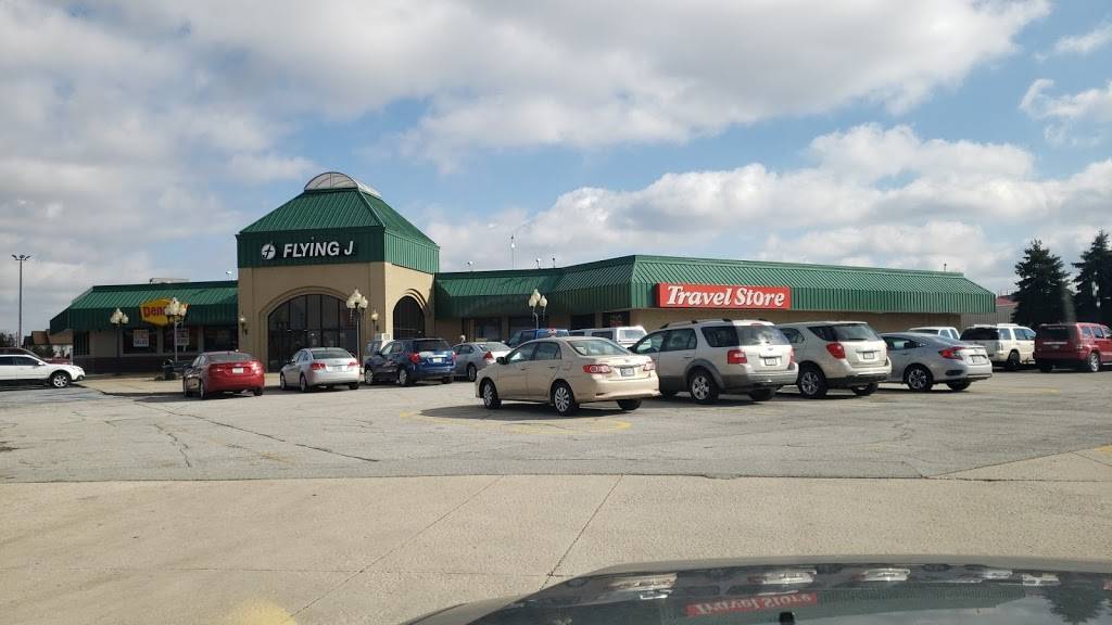 Flying J Travel Center | restaurant | 3231 E 181st Ave, Hebron, IN 46341, USA | 2196966446 OR +1 219-696-6446
