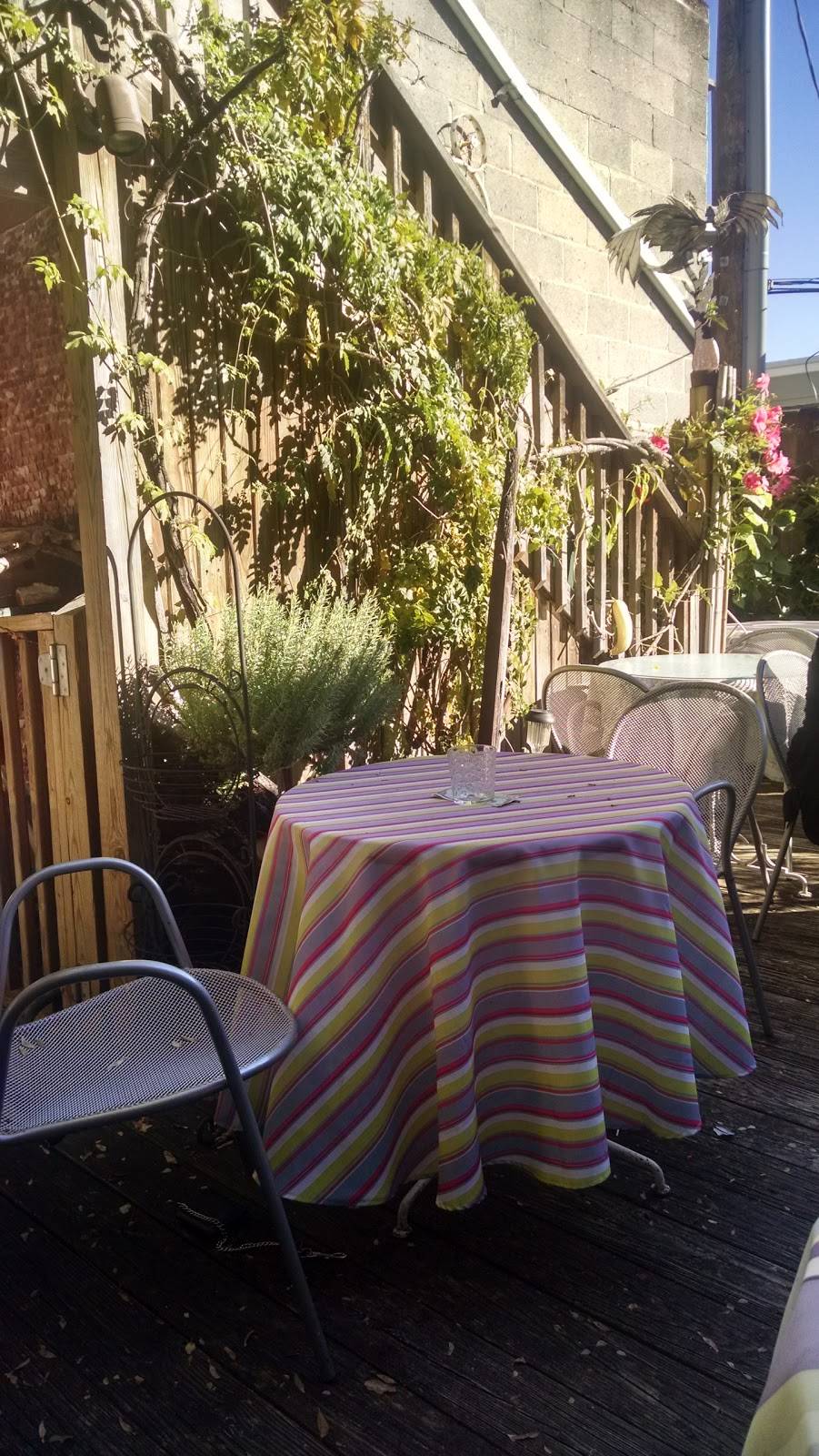 Suzies Soba | restaurant | 1009 W 36th St, Baltimore, MD 21211, USA | 4102430051 OR +1 410-243-0051