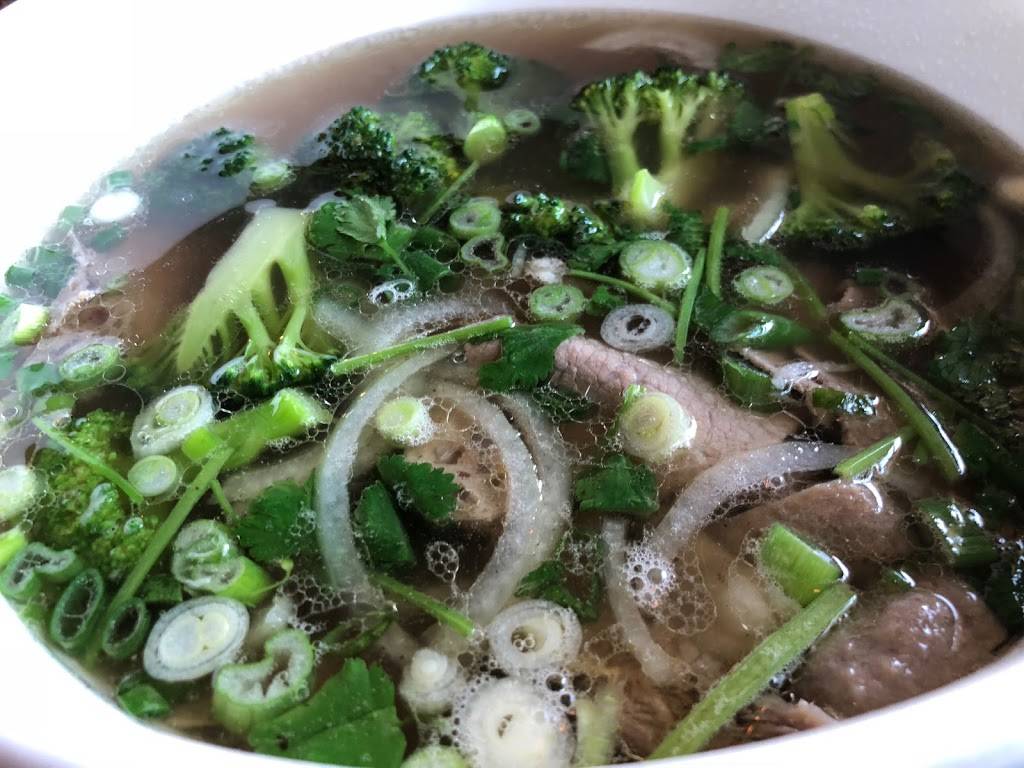 Thanh Thanh 2 | restaurant | 782 Forest Ave, Portland, ME 04103, USA | 2078281114 OR +1 207-828-1114