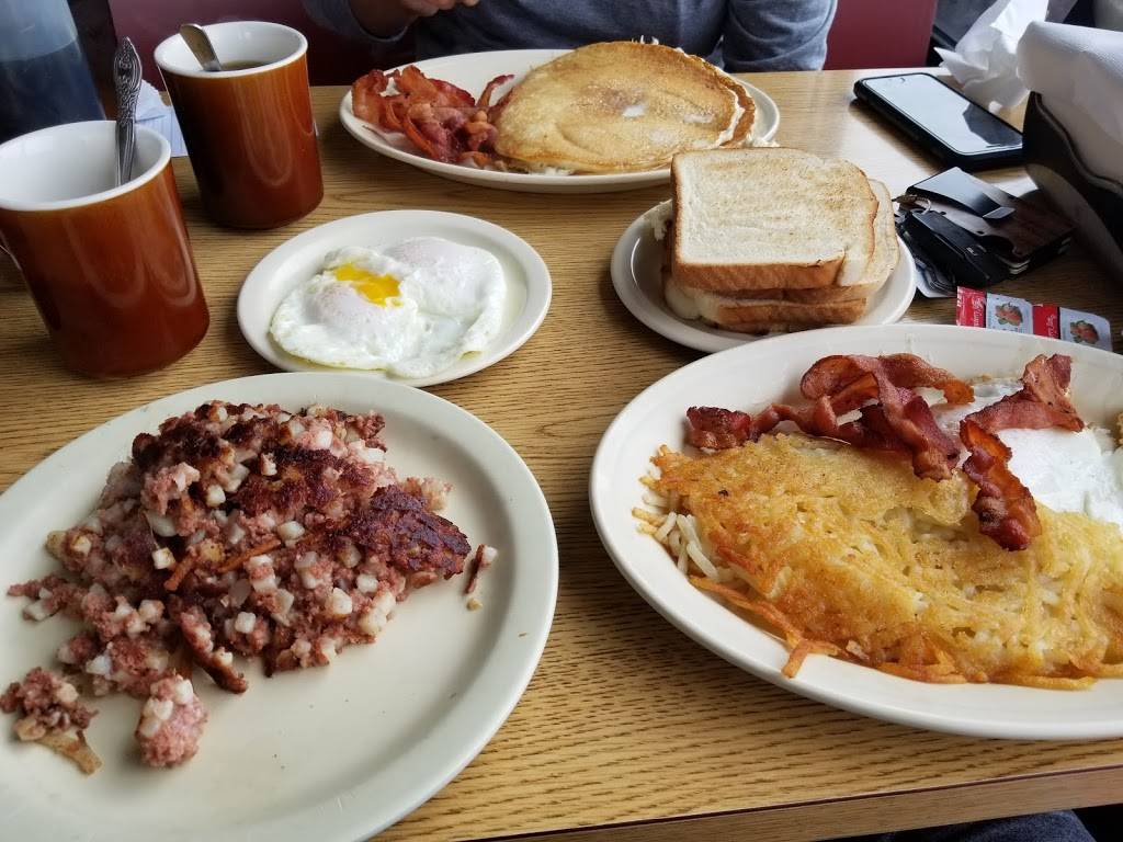 Harveys The Breakfast Place, LLC | restaurant | 823 S Memorial Dr, Greenville, NC 27834, USA | 2527581084 OR +1 252-758-1084