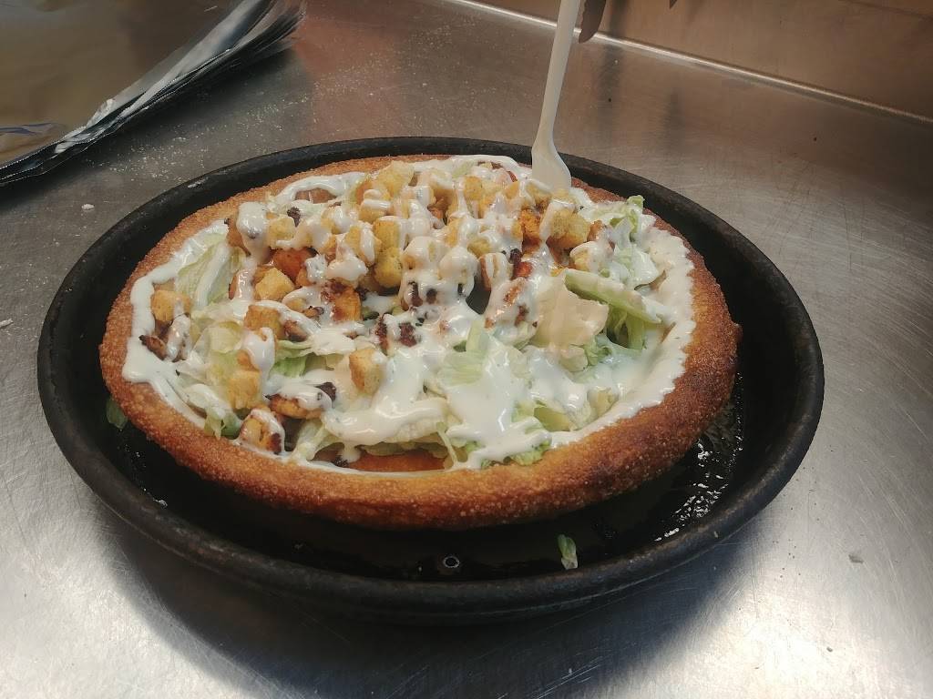 Four Star Pizza | restaurant | 2322, 1119 Mercer Ave, Hermitage, PA 16148, USA | 7243421171 OR +1 724-342-1171