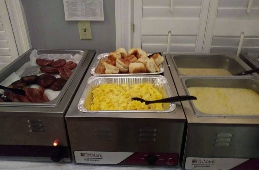 Roosters Tavern | night club | 1636 Philema Rd #5, Albany, GA 31701, USA | 2294051163 OR +1 229-405-1163