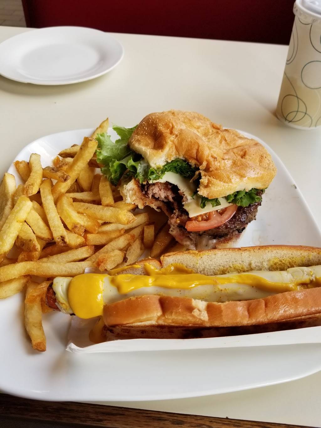 Captain Seas | restaurant | 905 N Colony Rd, Wallingford, CT 06492, USA | 2032659336 OR +1 203-265-9336