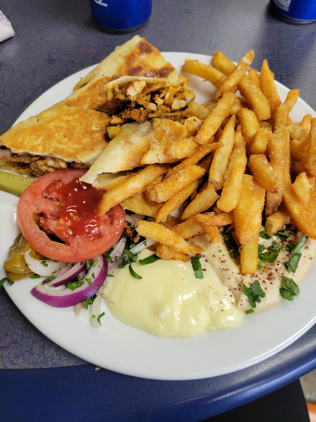 Brothers Fish & Chicken | restaurant | 8375 Colerain Ave, Groesbeck, OH 45239, USA | 5135385006 OR +1 513-538-5006