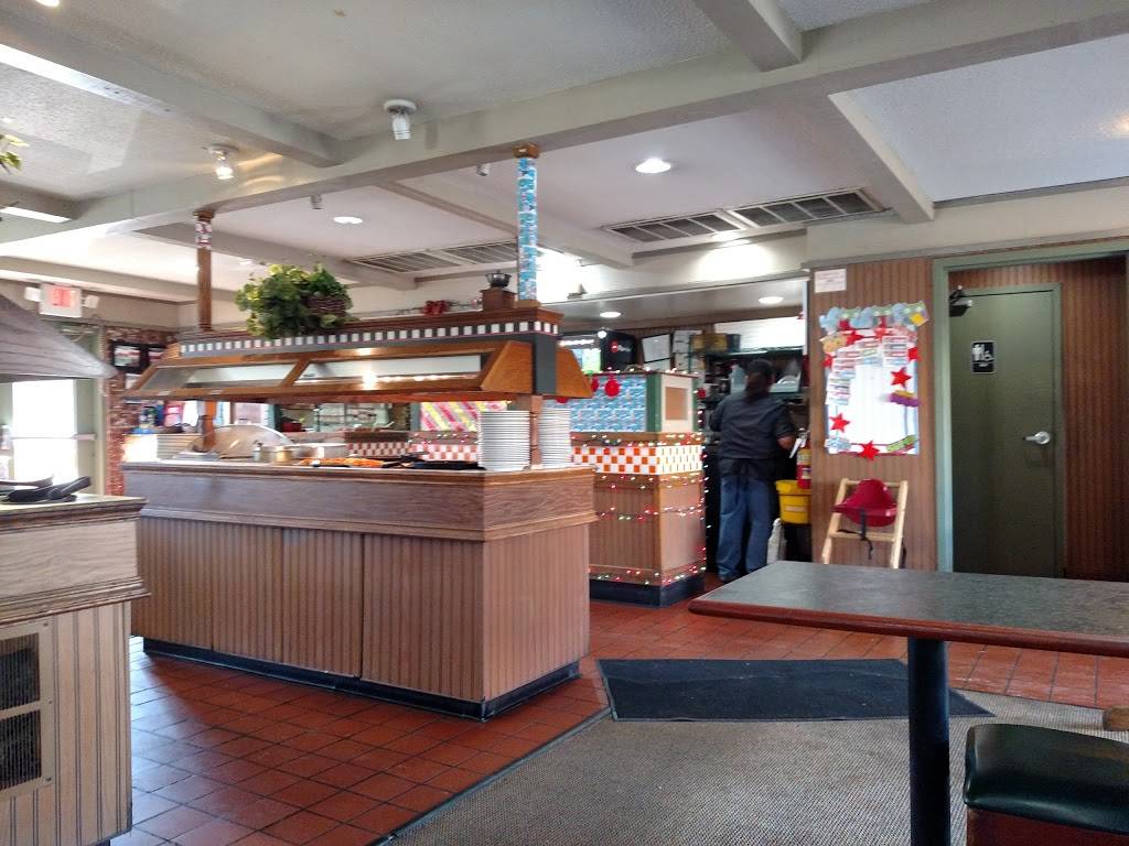 Pizza Hut | meal takeaway | 2405 Chapman Hwy, Knoxville, TN 37920, USA | 8655739392 OR +1 865-573-9392