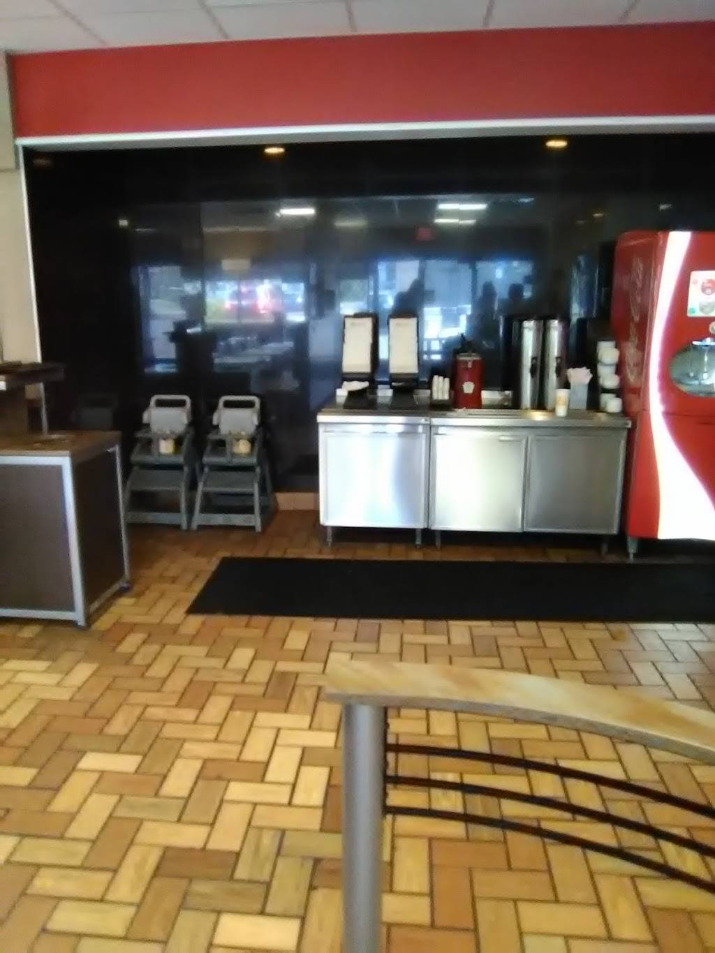 Burger King | restaurant | 2765 Gulf to Bay Blvd, Clearwater, FL 33759, USA | 7277545975 OR +1 727-754-5975