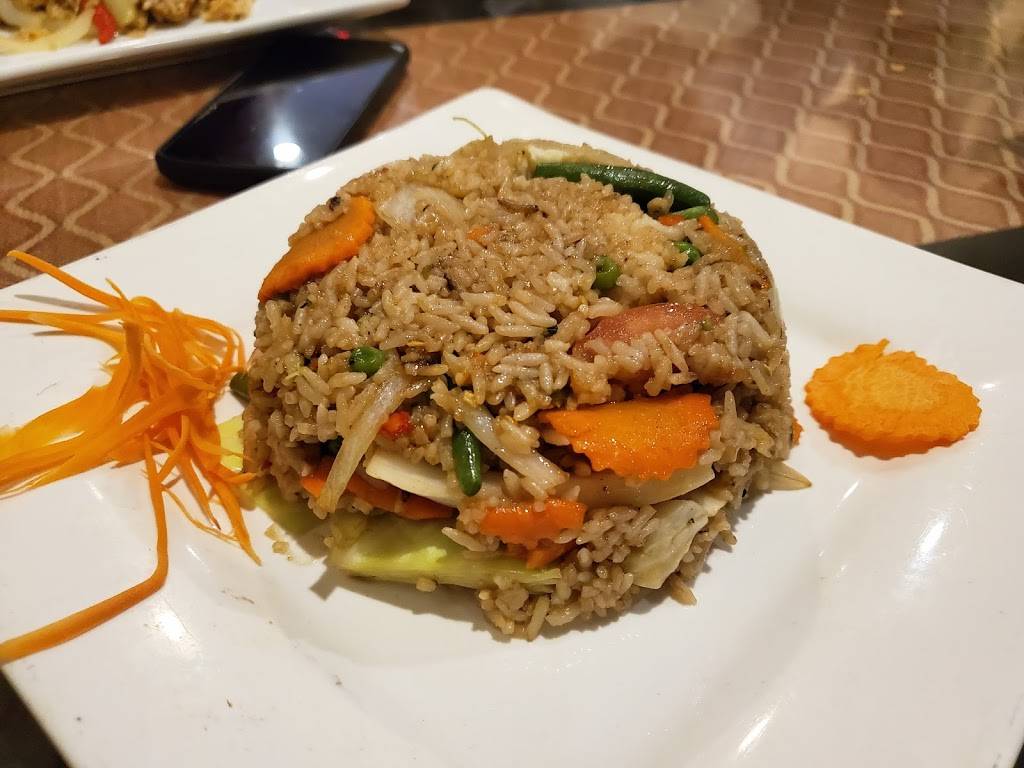 Thai Paradise | restaurant | 137 W Market St, Indianapolis, IN 46204, USA | 3178228382 OR +1 317-822-8382