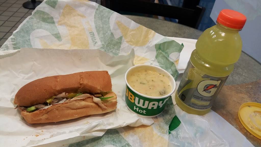 Subway | restaurant | 37 E 25th St, Baltimore, MD 21218, USA | 4106625762 OR +1 410-662-5762