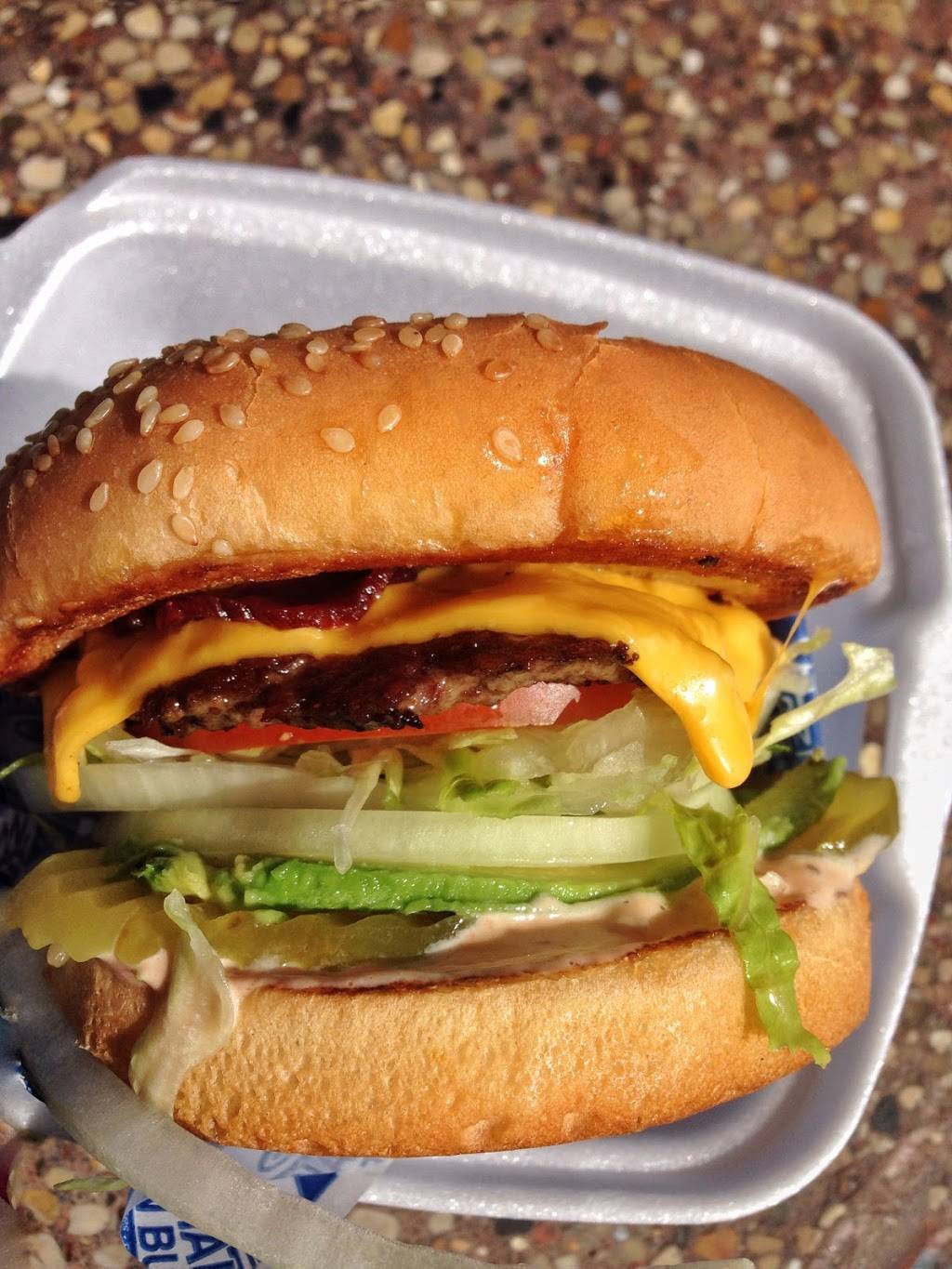 Shake N Buns | restaurant | 2517 White Ln, Bakersfield, CA 93304, USA | 6618351717 OR +1 661-835-1717