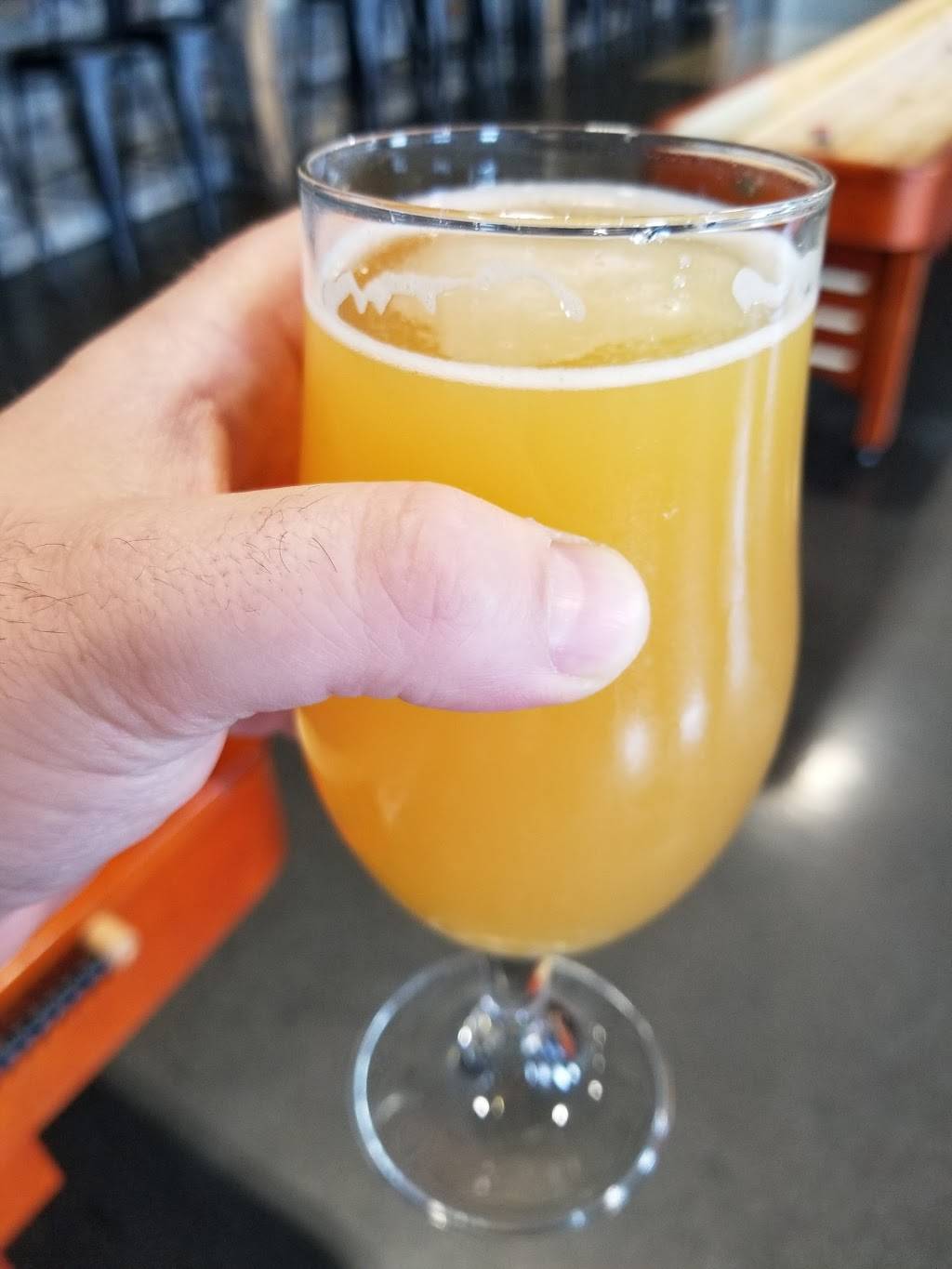 Springdale Barrel Room | restaurant | 6748, 102 Clinton St, Framingham, MA 01702, USA | 7747775430 OR +1 774-777-5430